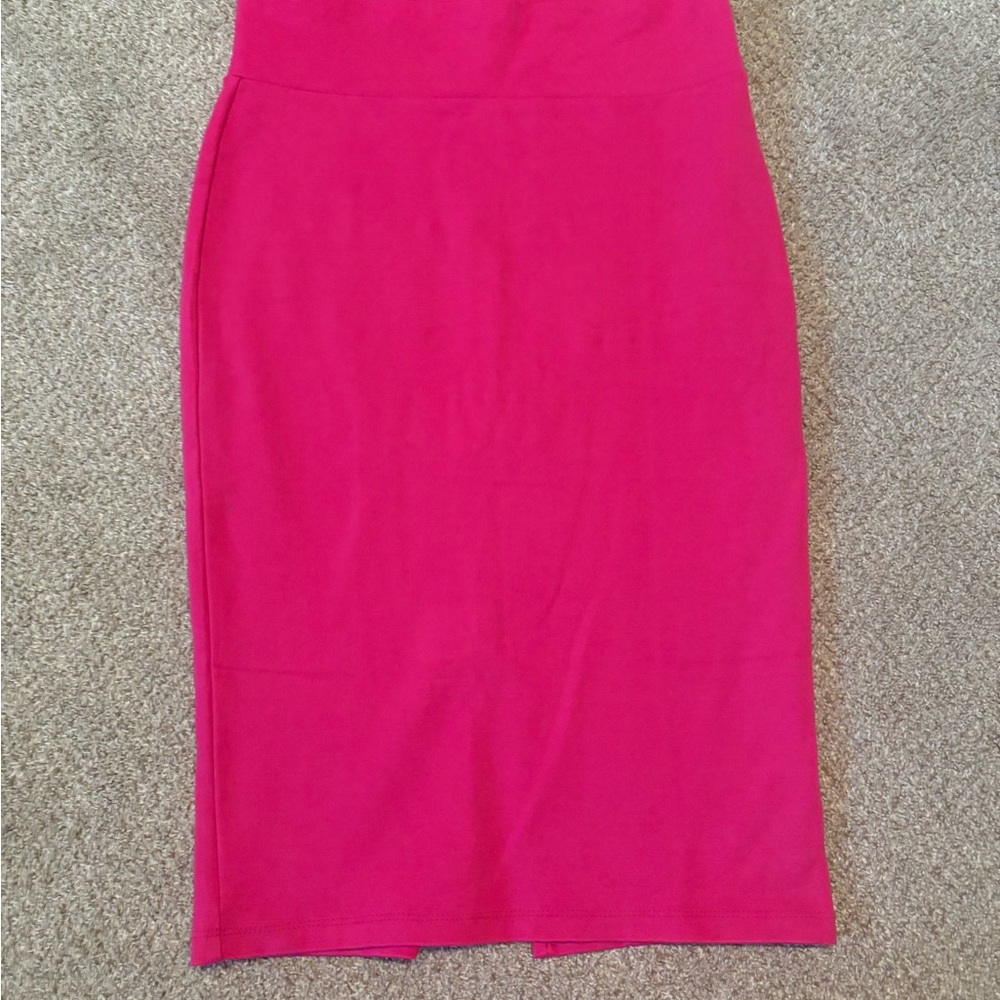 Active USA Vibrant Pink Pencil Skirt